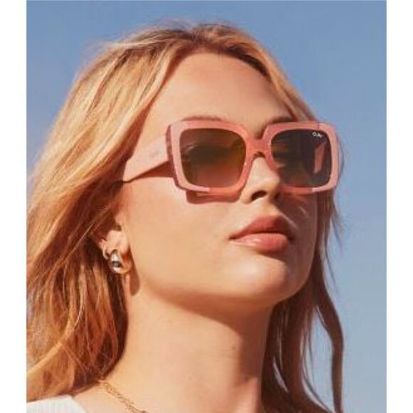 Quay Total Vibe sunglasses - Picture 7 of 11